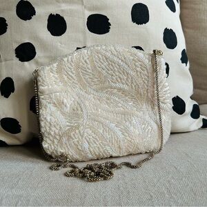 Vintage Cream Beaded Crossbody Purse with Gold Chain Strap and Zipper